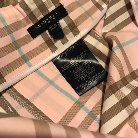 SOLD! Burberry Kilt Wrap Skirt w/ kilt pin - Picture 3 of 7